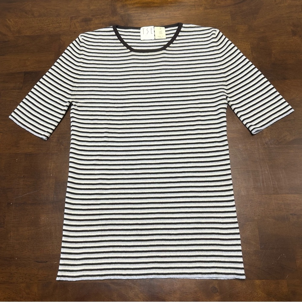 Tse Wool Black, White, and Light Blue Gray Stripe Tee Size S